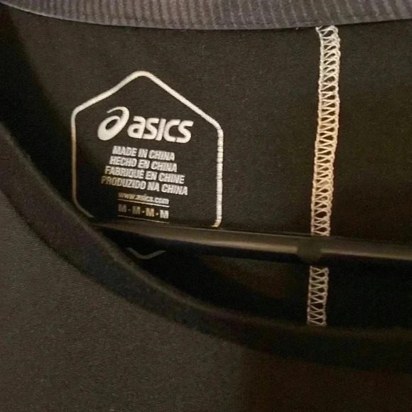 Asics Medium Mens  Workout Shirt - Picture 4 of 5